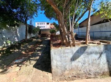 Terreno · 105m² · Terreno com moradia à venda na Vila Invernada 440 metros.