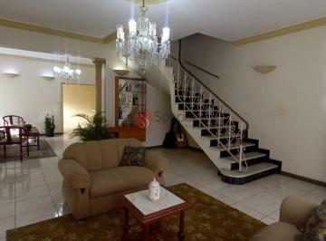 Casa · 321m² · 6 Quartos · 10 Vagas · Sobrado no Belenzinho com 6 quartos,  4 banheiros, 10 vagas . Venda ou Locação.