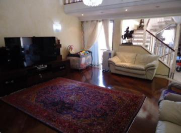 Casa · 559m² · 3 Quartos · 6 Vagas · Sobrado alto padrão na Vila Formosa com 3 suítes, piscina, sauna, sala pé direito duplo.