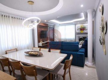 Casa · 384m² · 4 Quartos · 4 Vagas · Sobrado na Vila Formosa.