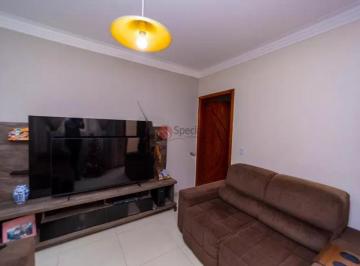 Casa · 225m² · 3 Quartos · 2 Vagas · Casa térrea com 3 quartos, 1 suíte, à venda no bairro do Cangaíba próximo a estação CPTM .