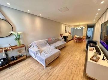 Casa · 186m² · 3 Quartos · 6 Vagas · Sobrado com 3 quartos à venda Cidade Patriarca com 186 metros.
