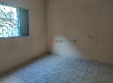 Casa · 100m² · 2 Quartos · 2 Vagas · Casa no Parque Colonial em  São Mateus.  Bom para renda  ou para construtores.