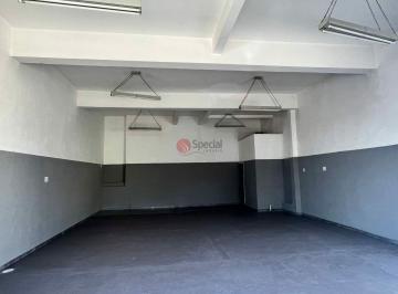 Comercial · 350m² · Prédio comercial e residencial à venda na Vila Carrão.