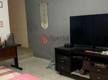 Casa · 110m² · 2 Quartos · 6 Vagas · Casa térrea residencial na Água Rasa com 250 metros.