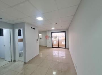 Comercial · 38m² · 1 Vaga · Sala comercial na Avenida Conselheiro Carrão com varanda e vaga. Excelente custo x benefício!