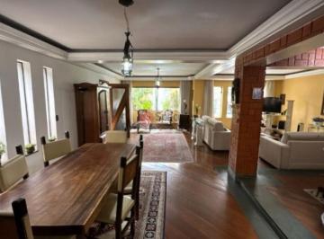 Casa · 340m² · 3 Quartos · 6 Vagas · Sobrado com 3 quartos à venda no Jardim Têxtil com 340 metros.