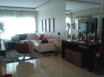 Casa · 245m² · 3 Quartos · 4 Vagas · Sobrado à vend no Jardim Têxtil.