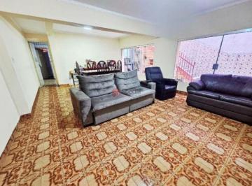 Casa · 160m² · 4 Quartos · 3 Vagas · Sobrado com 4 quartos à venda na Vila Formosa com 160 metros.
