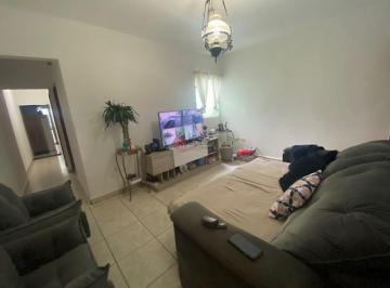 Casa · 164m² · 4 Quartos · 1 Vaga · Sobrado no Jardim Maringá sendo 2 casas no mesmo terreno 5x21, com 4 quartos, 3 banheiros e 1 vaga.