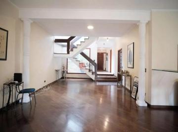 Casa · 380m² · 4 Quartos · 4 Vagas · Sobrado à venda com 380 m², 4 quartos e 4 vagas, Jardim Popular.