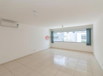Comercial · 180m² · 1 Vaga · Prédio comercial reformado, alugada, para venda na Vila Santa Getrudes - Brooklin.