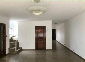 Casa · 400m² · 4 Quartos · 7 Vagas · Sobrado com 4 dormitórios de 400 m².  Vila Carrão.
