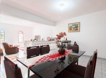 Casa · 400m² · 2 Quartos · 2 Vagas · Sobrado para compra residencial ou comercial no Aricanduva.