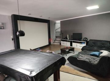 Casa · 338m² · 3 Quartos · 8 Vagas · Sobrado à venda no Jardim Têxtil, 338 m², 3 dormitórios, 1 suíte, 8 vagas de gaargem.