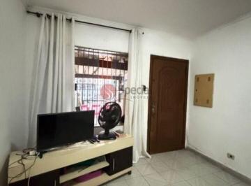 Casa · 161m² · 3 Quartos · 1 Vaga · Sobrado no Tatuapé com 3 quartos, 1 suíte e 1 vaga de garagem.