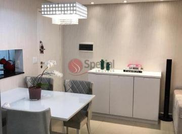 Apartamento · 70m² · 2 Quartos · 1 Vaga · Apartamento  próximo ao metro,  mobiliado, com 2 quartos e 1 vaga