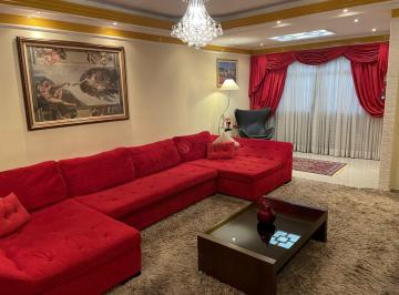 Casa · 268m² · 4 Quartos · 6 Vagas · Sobrado na Vila Matilde amplo com piscina e área gourmet.