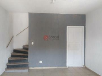 Casa · 170m² · 1 Quarto · 1 Vaga · Sobrado no Tatuapé,160 m², com 5 salas, 3 banheiros e 1 vaga.