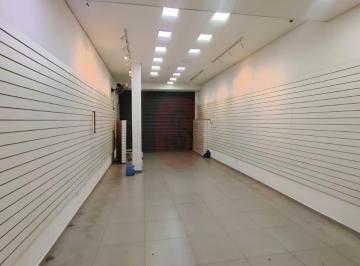 Comercial · 150m² · Loja para locação no melhor do Brás, salão térreo e superior com 2 banheiros.