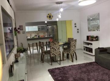 Casa · 140m² · 3 Quartos · 5 Vagas · Casa assobradada no Aricanduva.