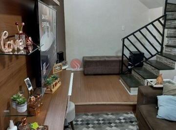 Casa · 180m² · 3 Quartos · 1 Vaga · Sobrado de 180 m² à venda com 3 quartos, 3 banheiros e 1 vaga no Belém.