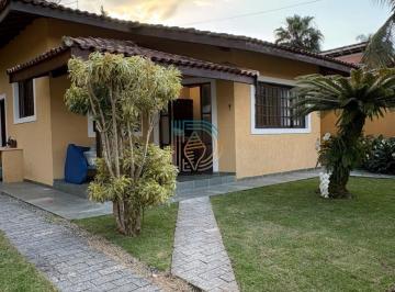 Foto 01 · Aluguel de Casa em Juquehy, São Sebastião-SP: 3 quartos, 1 suíte, 1 sala, 3 banheiros, 2 vagas, 300m