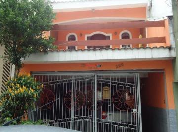 Casa · 175m² · 4 Quartos · 2 Vagas · SOBRADO A VENDA NO PARQUE SAVOY