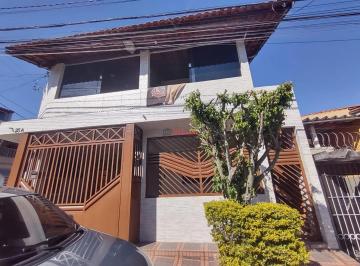 Casa · 200m² · 6 Quartos · 3 Vagas · SOBRADOS A VENDA EM ITAQUERA