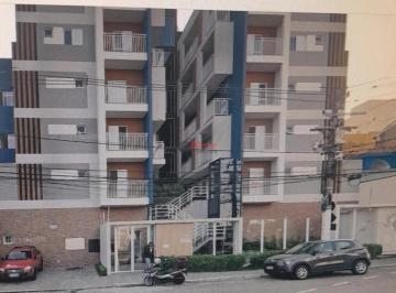 Apartamento · 48m² · 2 Quartos · Apartamento 2 Dormitórios Reformado na Vila Carmosina Próxi. ao Metrô e Comércio