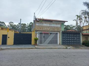 Casa · 198m² · 3 Quartos · 2 Vagas · Sobrado para Venda com 3 Dorms 2 Vagas em Itaquera