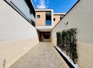 Casa · 130m² · 3 Quartos · 3 Vagas · Sobrado com 3 Dorms. Penha