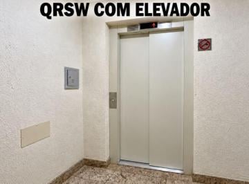 Apartamento de 2 quartos, Brasília · QRSW COM ELEVADOR - RARIDADE! CANTO - NASCENTE - VISTA LIVRE - VAZADO!