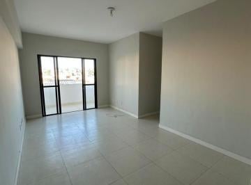 Apartamento · 80m² · 2 Quartos · 1 Vaga · Alugo apartamento em Itapuã, 2/4 sendo 1 suíte + dependência, R$ 2.500,00 incluso taxas!