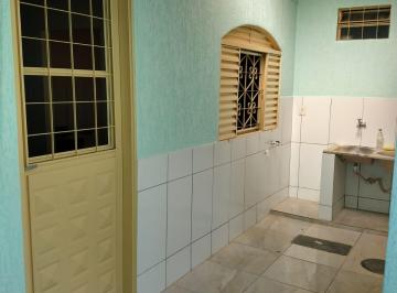 Casa de 1 quarto, Ceilândia · ALUGA-SE CASA DE FUNDOS — QNM 18, CEILÂNDIA/DF