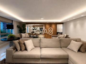 Apartamento · 175m² · 3 Quartos · 2 Vagas · APTO ÁGUA VERDE - 3 DORMITÓRIOS - 2 VAGAS - TOTALMENTE REFORMADO
