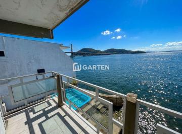 Casa · 370m² · 6 Quartos · 4 Vagas · Casa de frente para a Baía de Guaratuba