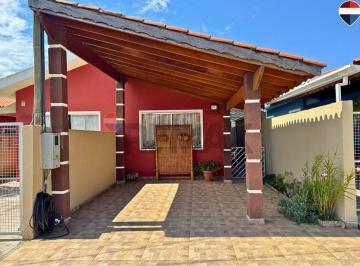 Casa · 75m² · 2 Quartos · 1 Vaga · Casa Térrea, 2 Dormitórios com Quintal e 1 Vaga – Região de Atibaia em Bom Jesus dos Perdões – Condo