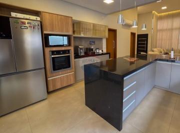 Casa · 185m² · 3 Quartos · 4 Vagas · QUINTA DOS VENTOS, Belíssima residência, com 3 suítes, piscina aquecida, marcenaria completa