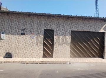 Casa · 181m² · 3 Quartos · Casa com 3 quartos, sendo 2 suites no Gilberto Mestrinho