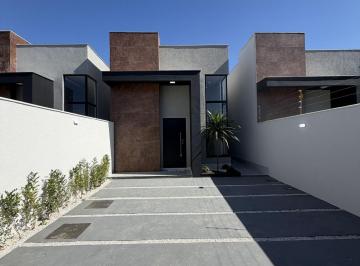 Casa · 105m² · 3 Quartos · 1 Vaga · Casa com 3 dormitórios à venda, 240m² por R$ 678.000 - Jardim Atlântico Central