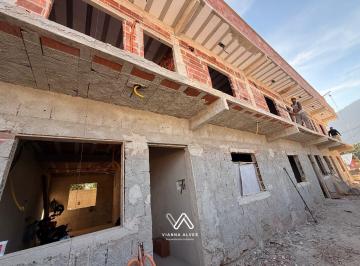 Apartamento · 54m² · 2 Quartos · 1 Vaga · Apartamento com 2 quartos, 54,30m² por R$ 300.000 - Barroco (Itaipuaçu) - Maricá
