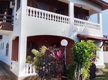 Casa · 360m² · 4 Quartos · 2 Vagas · Casa com 4 suítes à venda, 480m² por R$1.500.000 - Barra de Maricá - Maricá/RJ