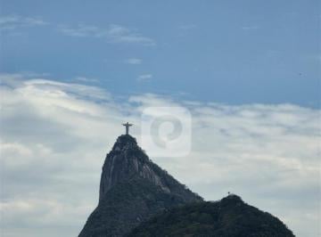Apartamento · 172m² · 4 Quartos · 1 Vaga · Excelente cobertura triplex de 4 quartos na Praia do Flamengo