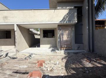 Casa · 100m² · 3 Quartos · 2 Vagas · Casa com 3 Quartos à Venda em Itaipuaçu – Maricá/RJ