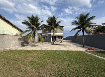 Casa · 200m² · 3 Quartos · 4 Vagas · Casa em Cordeirinho com 960 m² e Vista para o Mar