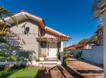 Casa · 137m² · 3 Quartos · 3 Vagas · Casa Térrea com 3 Quartos em um dos Endereços Mais Desejados de Montenegro