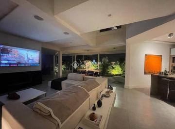 1 · Casa em condominio fechado com 3 dormitórios e 5 vagas