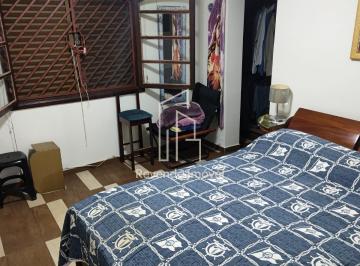 Photo 1 · Venda de Casa de Alto Padrão na Vila Irmãos Arnoni, São Paulo-SP: 3 Quartos, 1 S