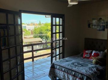 Casa · 222m² · 3 Quartos · 2 Vagas · -